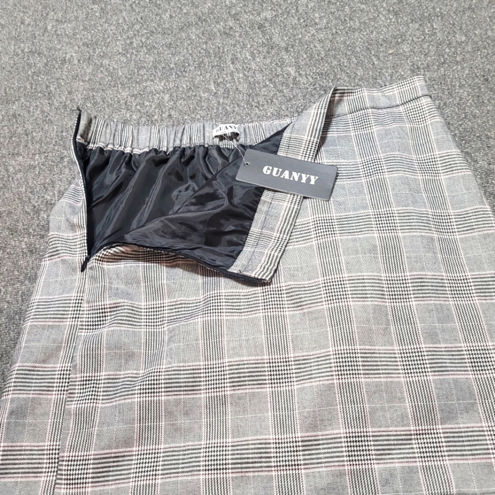 NEW Guanyy Plaid Skirt~XL~Side Zip~NWT~Mini Skirt